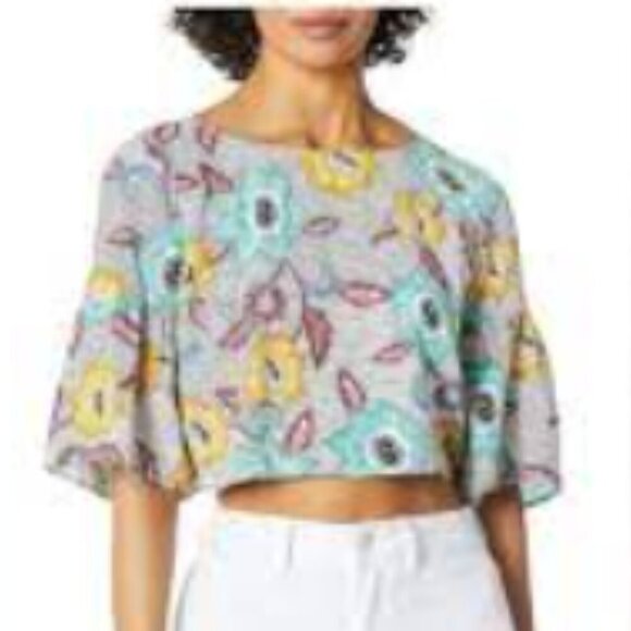 BCBGeneration Crop Top Short Sleeves Open Back Floral Print - Picture 6 of 7